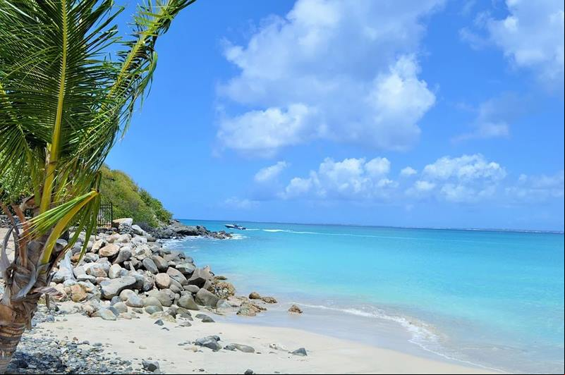 Praia em Saint-Martin (a parte sa de S